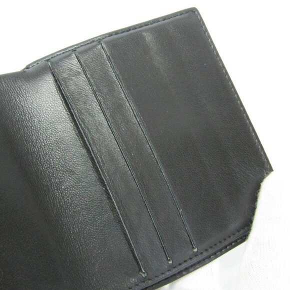 CHANEL Authentic Black Leather Wallet - Picture 15 of 16